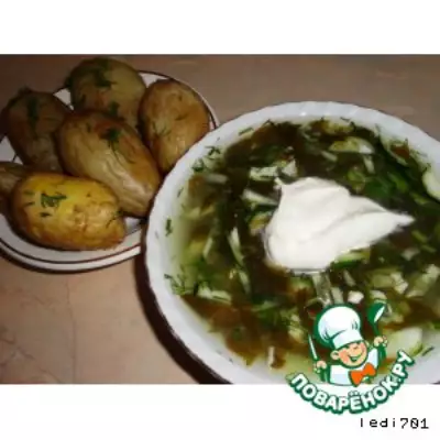 Холодный щавелевый суп с молодым картофелем