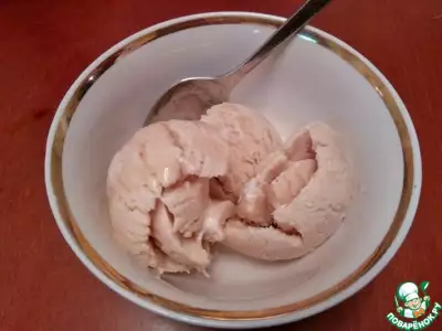 Сливовое мороженое с медом