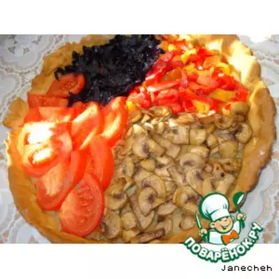 Овощной пирог с грибами
