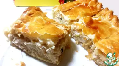 Слоеный пирог с курицей и картофелем
