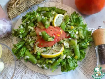 Салат со стручковым зелёным горошком