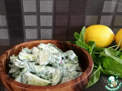 Огуречный салат с мятой