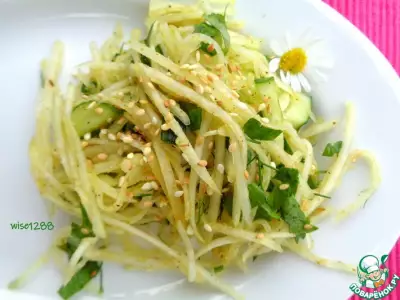 Салат из кольраби с огурцом