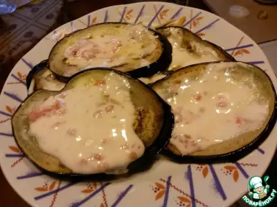Баклажаны с сыром и томатном соусе
