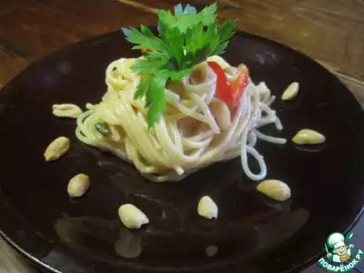 Спагетти с арахисовым соусом