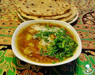 Индийский суп "Дал" с овощами