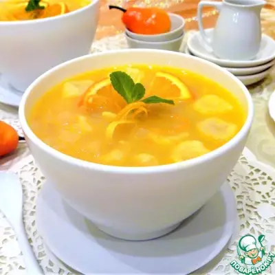 Десертный грушевый суп с клецками