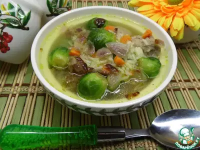 Рисово-овощной суп с фрикадельками