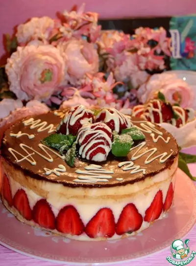 Бисквитный торт "Фрезье"