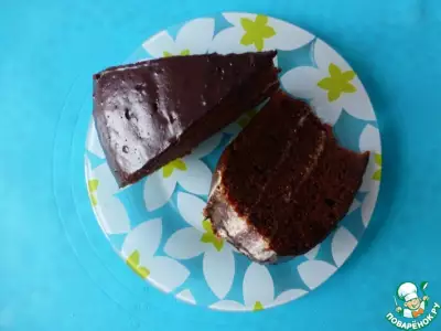 Пирог в мультиварке "Шоколад на кипятке"