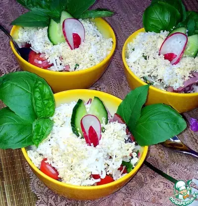Салат овощной с диким рисом