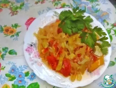 Кабачковый салат с болгарским перцем "Юрча-бенс"