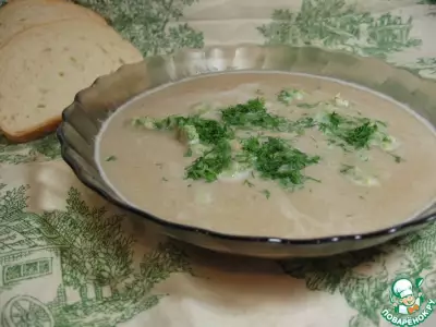 Нежный суп-пюре из фасоли с зелеными клецками