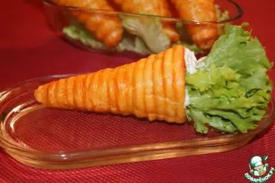 Закусочное пирожное "Морковка" с кремом аля дзадзики (цацики)