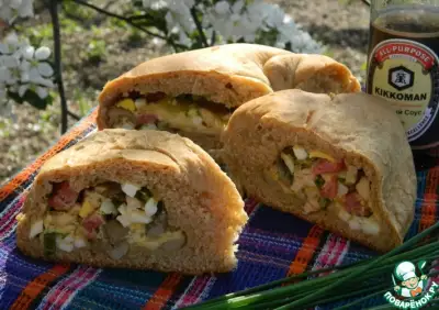 Хлеб с начинкой на пикник