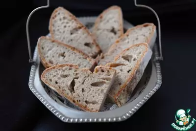 Хлеб из полбы на ржаной закваске