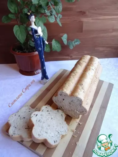 Хлеб с цельнозерновой мукой и кунжутом