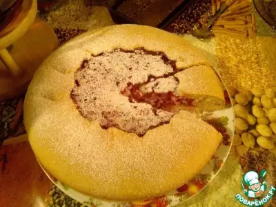 Пирог с брусникой
