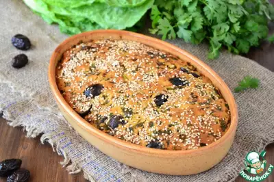 Кипрский пирог с маслинами и зеленью