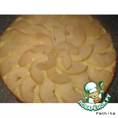 Творожный грушевый пирог с орехами