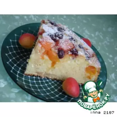 Творожно-абрикосовый пирог с черешней