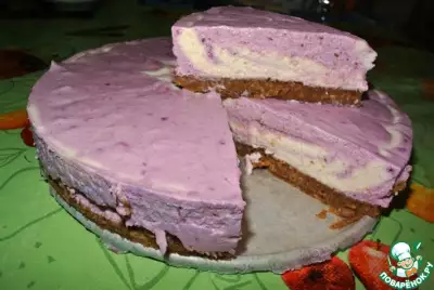 Творожно-смородиновый торт без выпечки