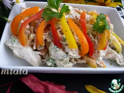 Куриный салат с болгарским перцем и сельдереем фото