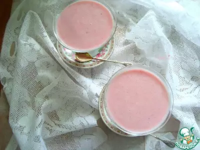 Творожно-йогуртовый десерт с ягодами