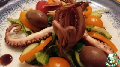 Мальтийский салат с морепродуктами