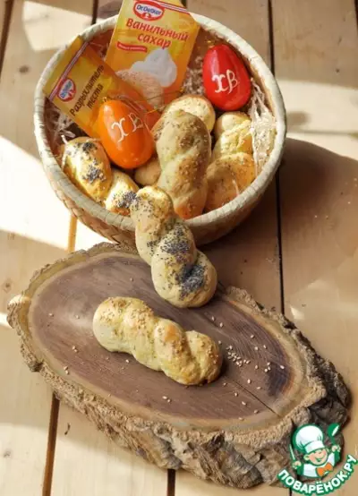Греческое пасхальное печенье "Кулуракья"