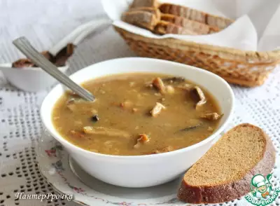 Быстрый грибной суп с фасолью