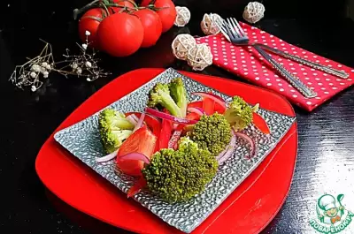 Салат с овощами и брокколи "Простой"