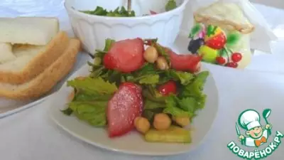 Салат с рукколой и нутом