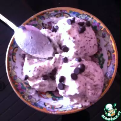 Сливочное мороженое "Черносливу шоколад рад"
