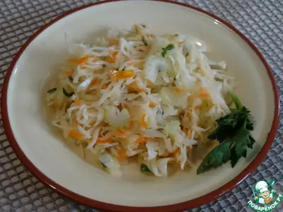Салат "Цитрусовая капуста"