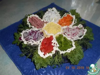 Салат "Цветик-семицветик" в двух вариациях