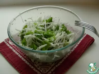Салат из белой редьки с зеленью