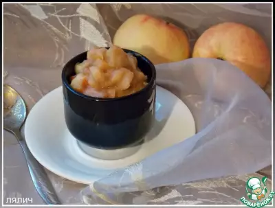 Десерт из ревеня с яблоками