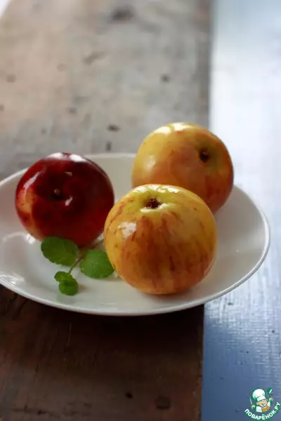 Моченые яблоки с корицей чабрецом и мятой