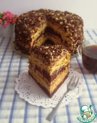 Торт шоколадно-ореховый фото