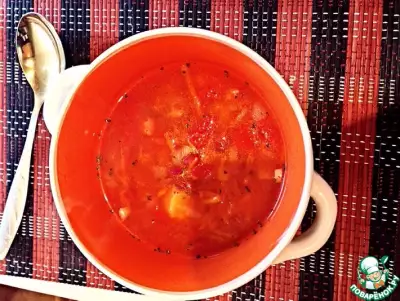 Томатный суп с фасолью в мультиварке