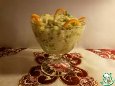 Салат коктейль креветка в дижонской пене