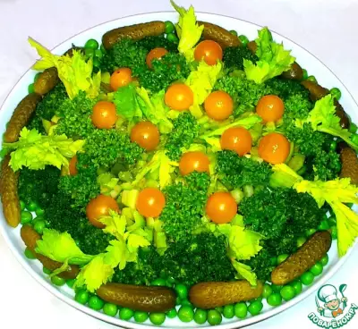 Салат овощной изумрудный