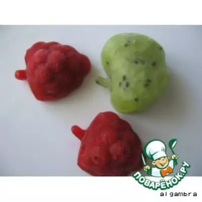 Замороженная клубника "Веселые ягодки"