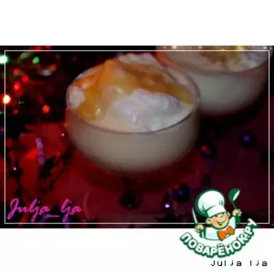 Десерт Снежки в ванильном соусе с карамелью