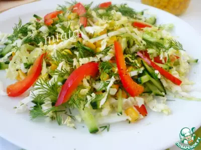 Салат из пекинской капусты и кукурузы