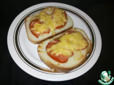 Тартинки с помидорами и сыром