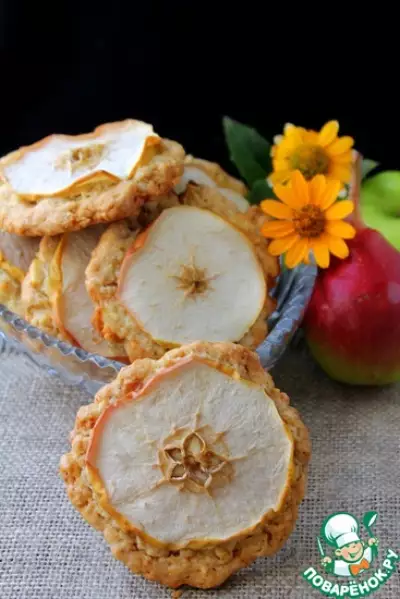 Овсяное печенье с яблоком и грушей