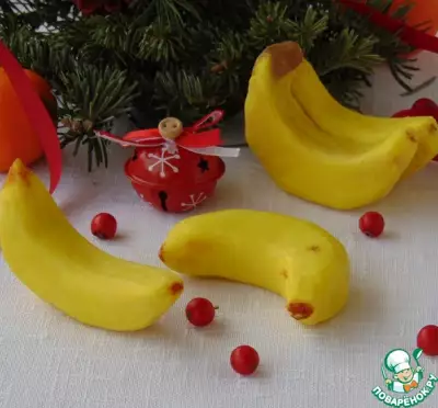 Подарочное пирожное "Бананы"