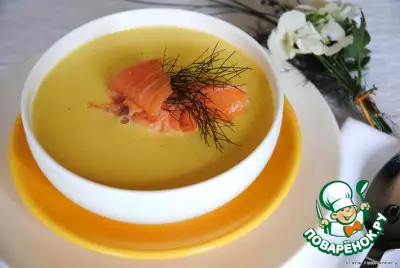 Бархатный крем-суп с лососем